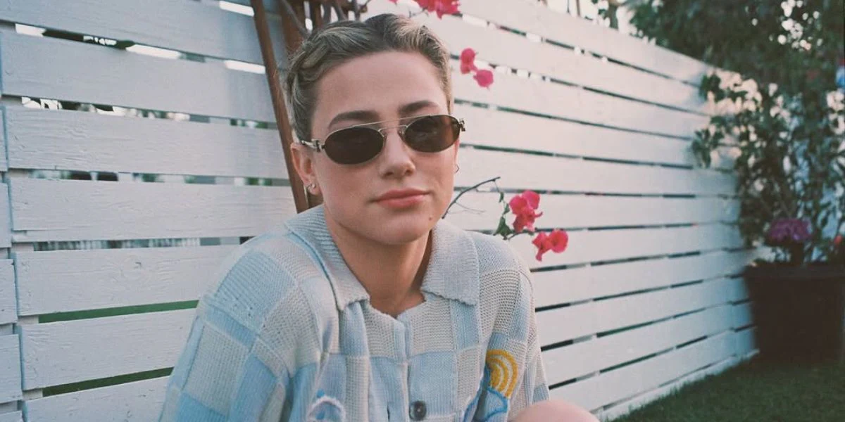 Miu Miu MU 54ZS 7OE5D1 - As Seen On Lili Reinhart - Image 4