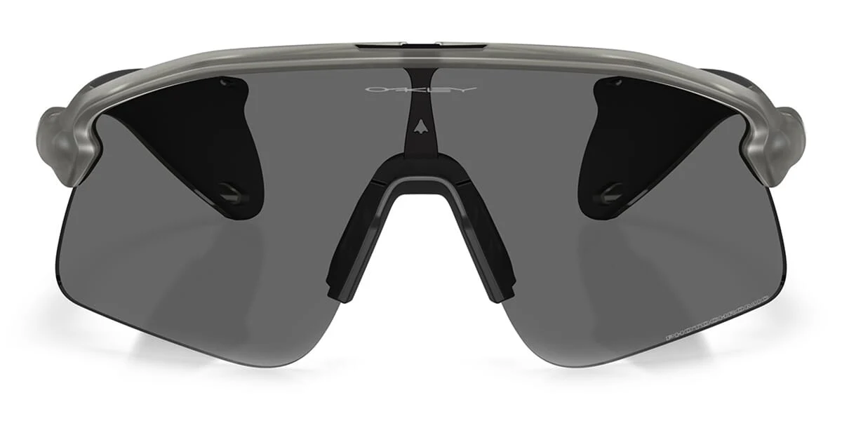 Oakley Stunt Devil S OO9518 08 Photochromic - Image 2
