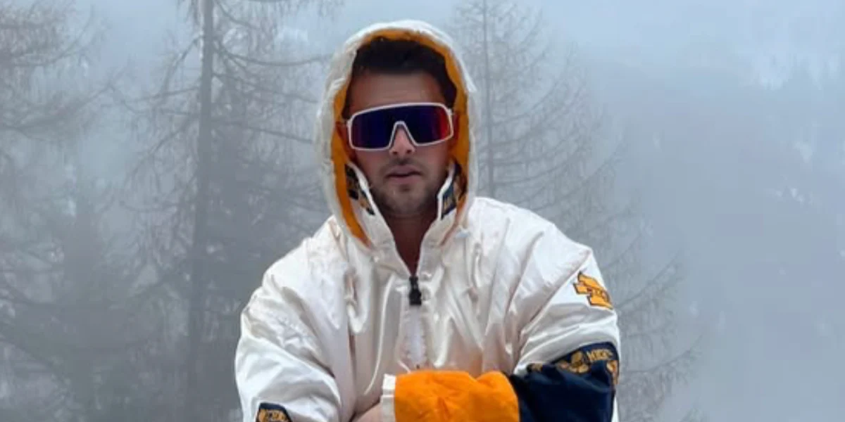 Oakley Sutro OO9406 06 - As Seen On Egan Bernal & Matthieu Van Der Poel - Image 9