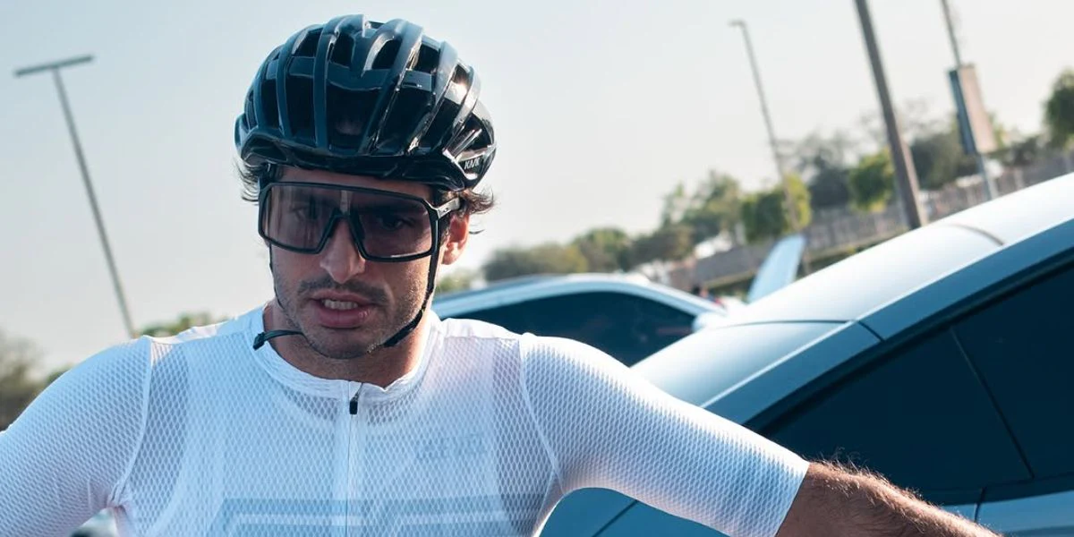 Oakley Sutro OO9406 01 - As Seen On Patrick Mahomes & Carlos Sainz - Image 5
