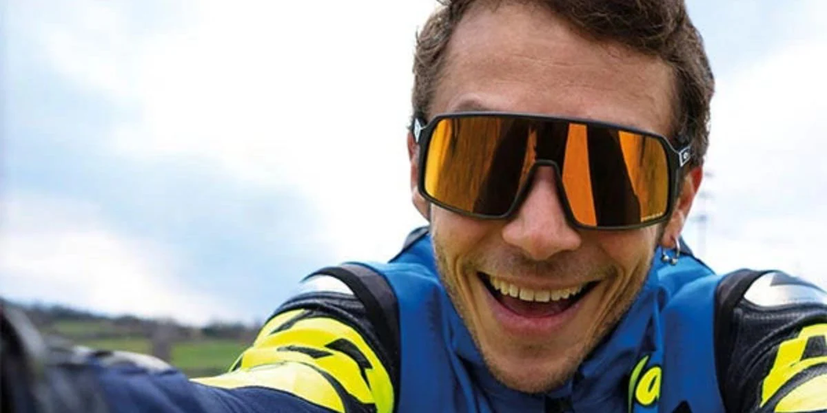 Oakley Sutro OO9406 05 Prizm - As Seen On Valentino Rossi & Pete Davidson - Image 4