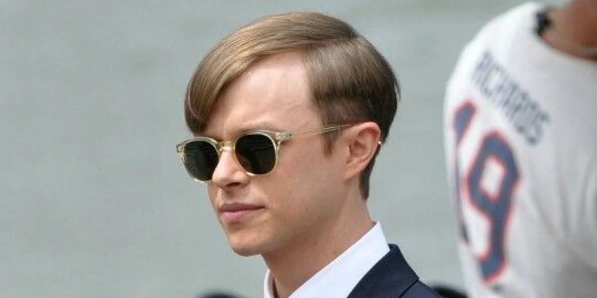 Oliver Peoples Fairmont Sun OV5219S 1094/52 Translucent Yellow/Green - As Seen On Dane DeHaan - Image 4