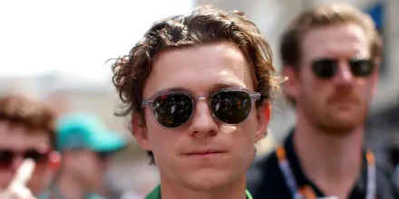 Oliver Peoples Finley Esq. Sun OV5298SU 1669/41 - As Seen On Tom Holland & Luke Donald - Image 4