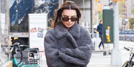 Prada PR 17WS VAU2Z1 - As Seen On Emily Ratajkowski & Lorde - Image 4