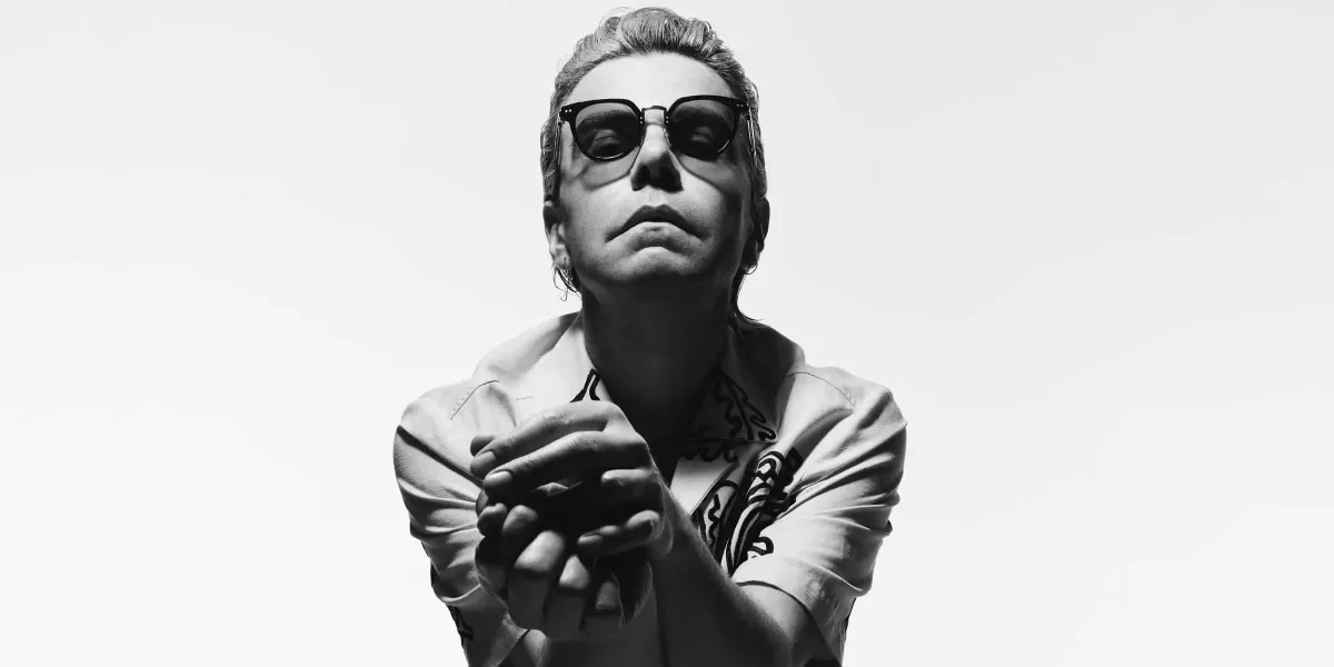 Prada PR 17YS 1AB03R Polarised - As Seen On Rami Malek & Louis Partridge - Image 6