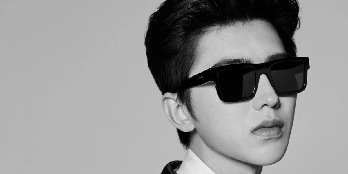 Prada PR 19WS 1AB5S0 - As Seen On Kun & Lucas Hernandez - Image 4