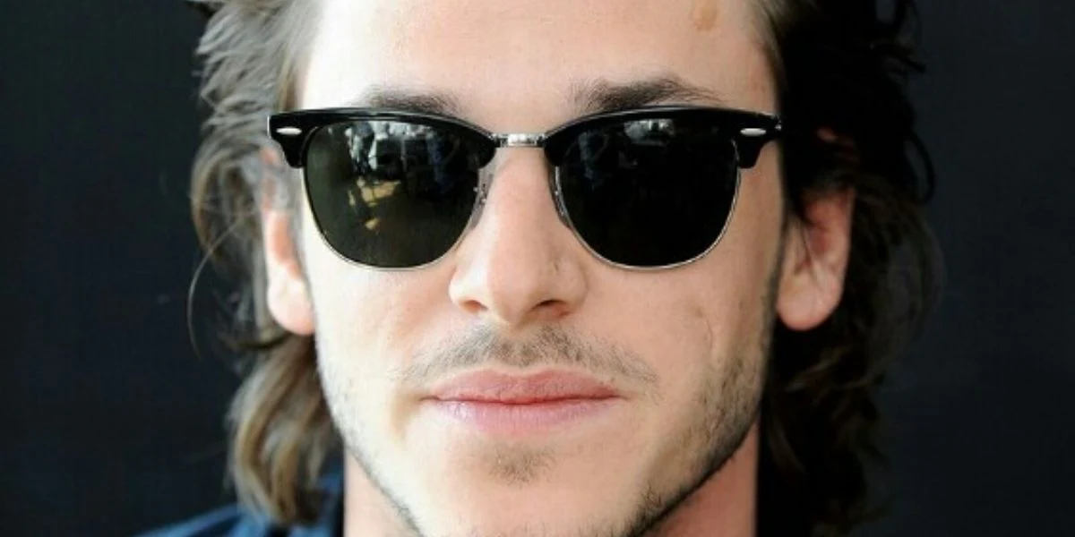 Ray-Ban Clubmaster 3016 W0365 Black - An Icon - As Seen On Harry Kane & V of BTS - Image 27
