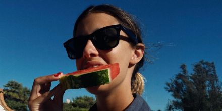 Ray-Ban Folding Wayfarer 4105 601 - As Seen On Irina Shayk & Elisabeth Moss - Image 6