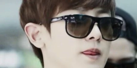 Ray-Ban 4147 601/32 - As Seen On Chanyeol Of Exo & Michael Bisping - Image 4