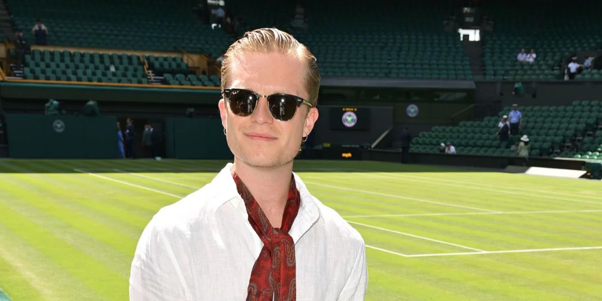 Ray-Ban Clubmaster RB 3016 901/58 Polarised - As Seen On Noah Schnapp & Kygo - Image 17