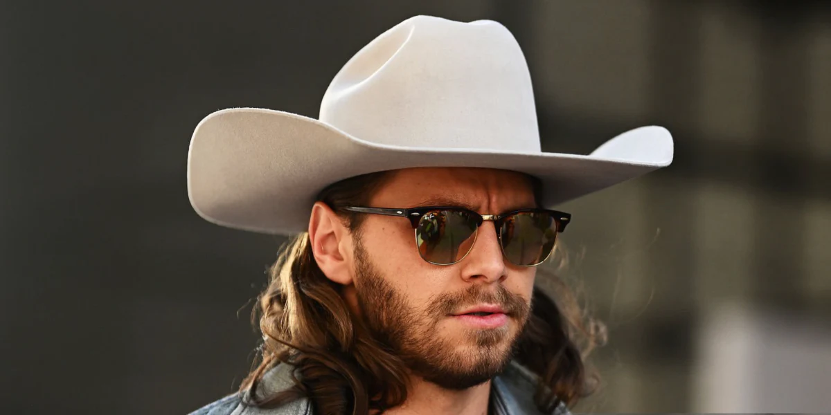 Ray-Ban Clubmaster RB 3016 990/9J - As Seen On Felipe Drugovich & Patrick Schwarzenegger - Image 6