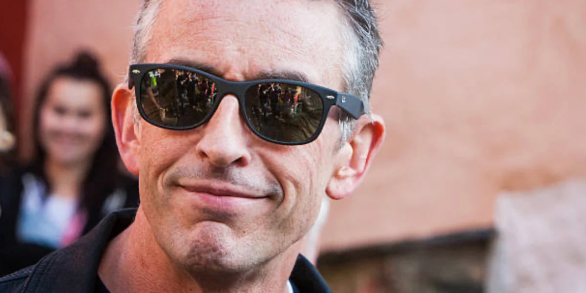 Ray-Ban New Wayfarer RB 2132 6462/31 - As Seen On Shawn Levy & Steve Coogan - Image 5