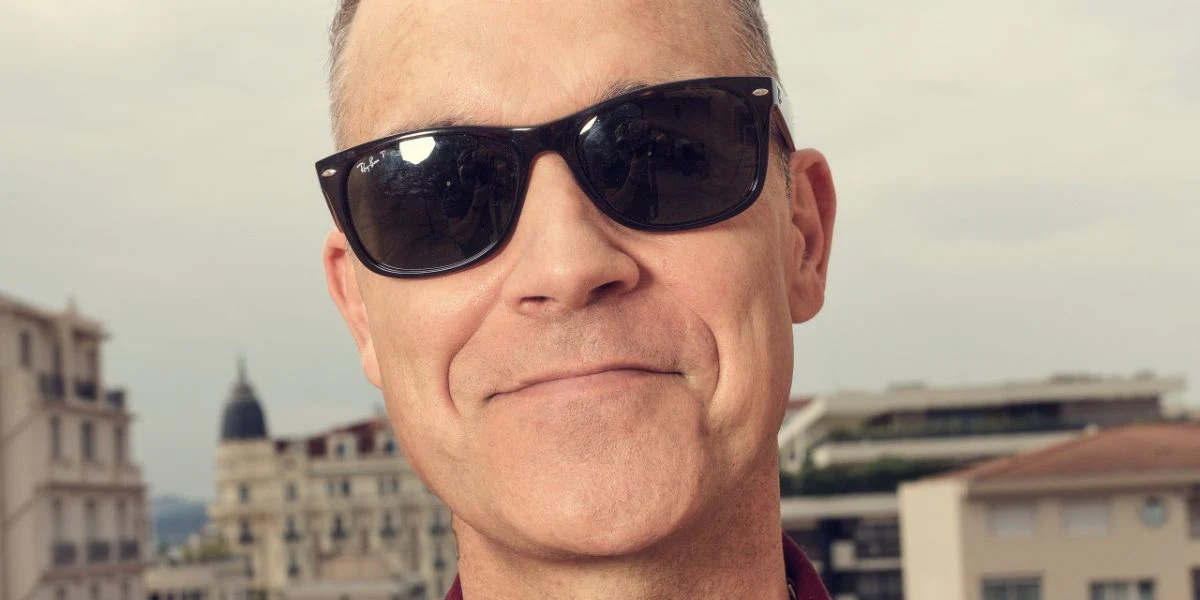 Ray-Ban New Wayfarer RB 2132 6608/M2 Polarised - As Seen On Robbie Williams & Steve Coogan - Image 4