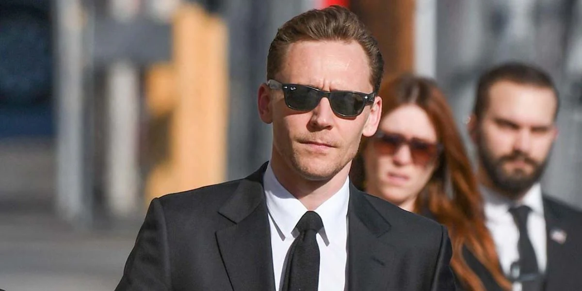Ray-Ban New Wayfarer RB 2132 901L - As Seen On Eminem & Tom Hiddleston - Image 5