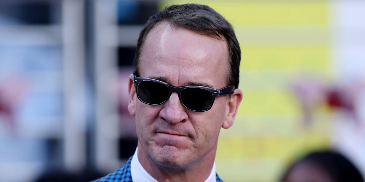 Ray-Ban New Wayfarer 2132 614371 - As Seen On Peyton Manning - Image 4