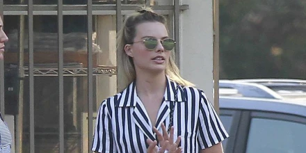 Ray-Ban RB3548N 001/30 Hexagonal Gold with Flat Lens - As Seen On Margot Robbie & Jackson Wang - Image 4