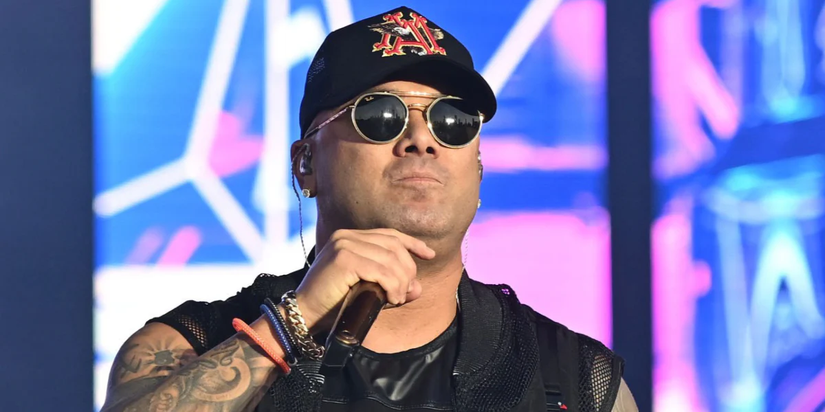 Ray-Ban RB 3765 9196/31 - As Seen On Wisin - Image 2
