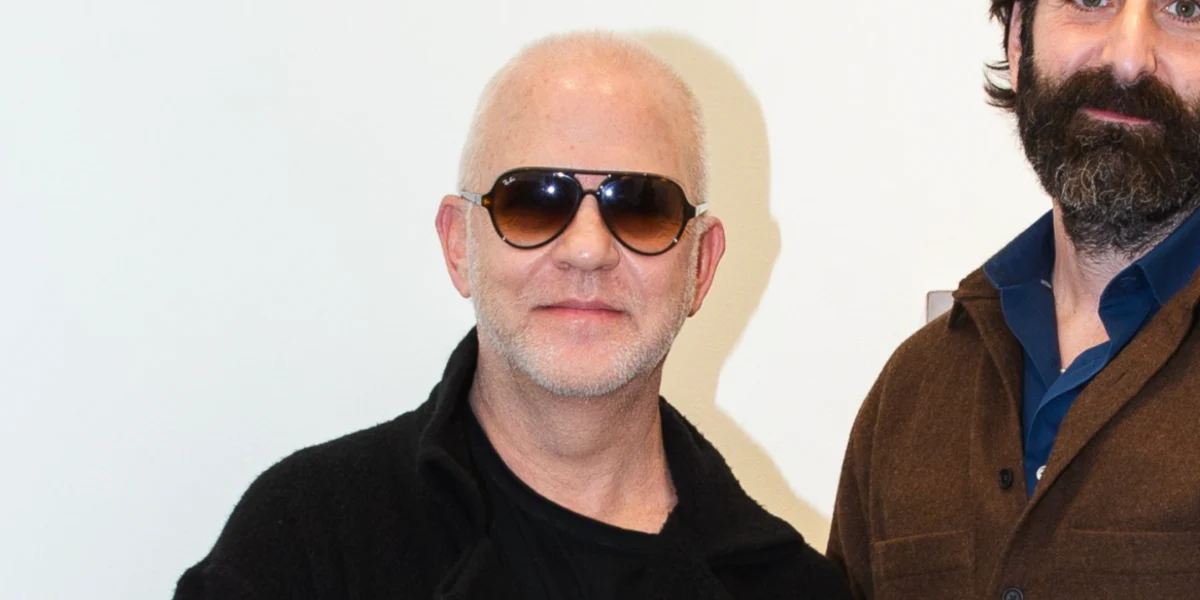 Ray-Ban RB 4376 710/13 - As Seen On Ryan Murphy & Asia Argento - Image 4