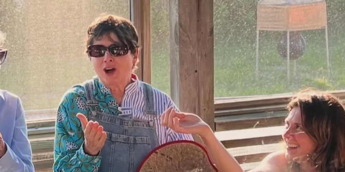 Ray-Ban RB 4389 710/51 - As Seen On Isabella Rossellini - Image 6