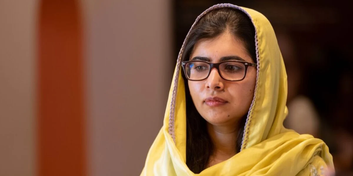 Ray-Ban RB 5228 8119 - As Seen On Malala Yousafzai - Image 4