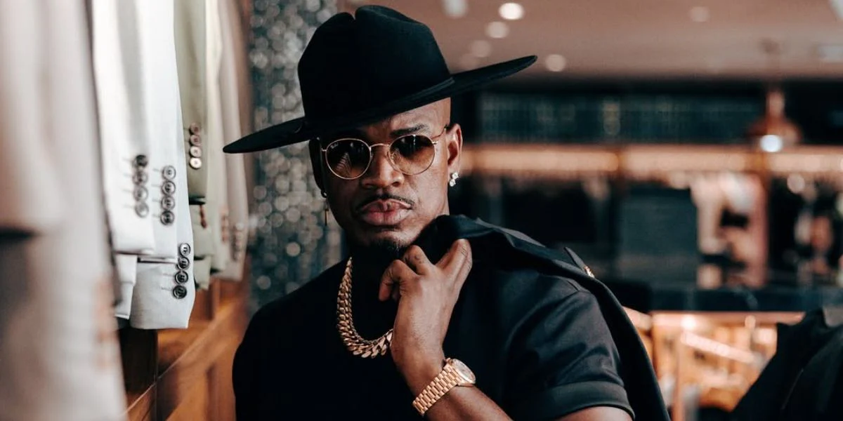 Ray-Ban Round Metal RB 3447 001/51 - As Seen On Gemma Owen & Ne-Yo - Image 5