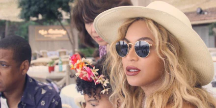 Ray-Ban Round Metal RB 3447N 001/3F - As Seen On Beyonce - Image 4