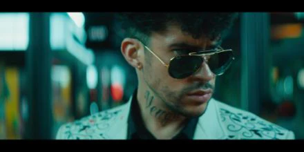 Ray-Ban Shooter RB 3138 9240/B1 - As Seen On Bad Bunny - Image 4