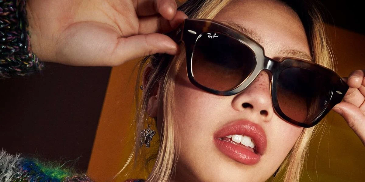 Ray-Ban State Street RB 2186 1324/BG - As Seen On Beabadoobee & Danielle Galligan - Image 4