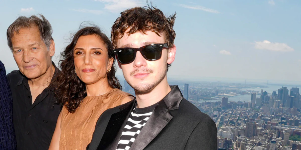 Ray-Ban Wayfarer RB 2140 1382/R5 - As Seen On Chris Evans & Charles Leclerc - Image 8