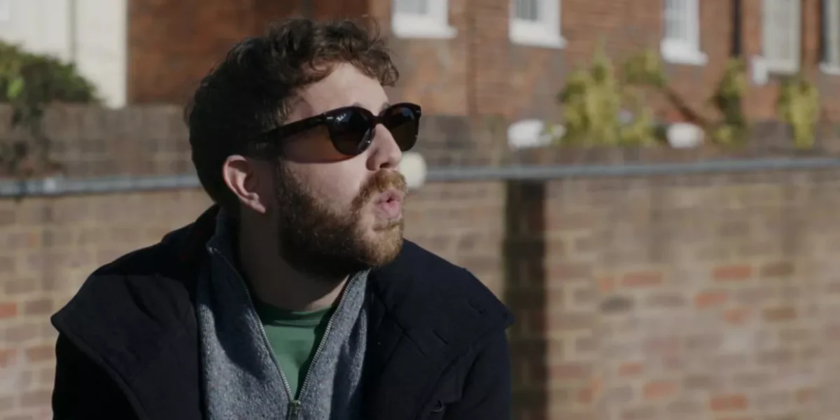 Ray-Ban Wayfarer Way RB 2241 901/31 - As Seen On Ben Platt - Image 6