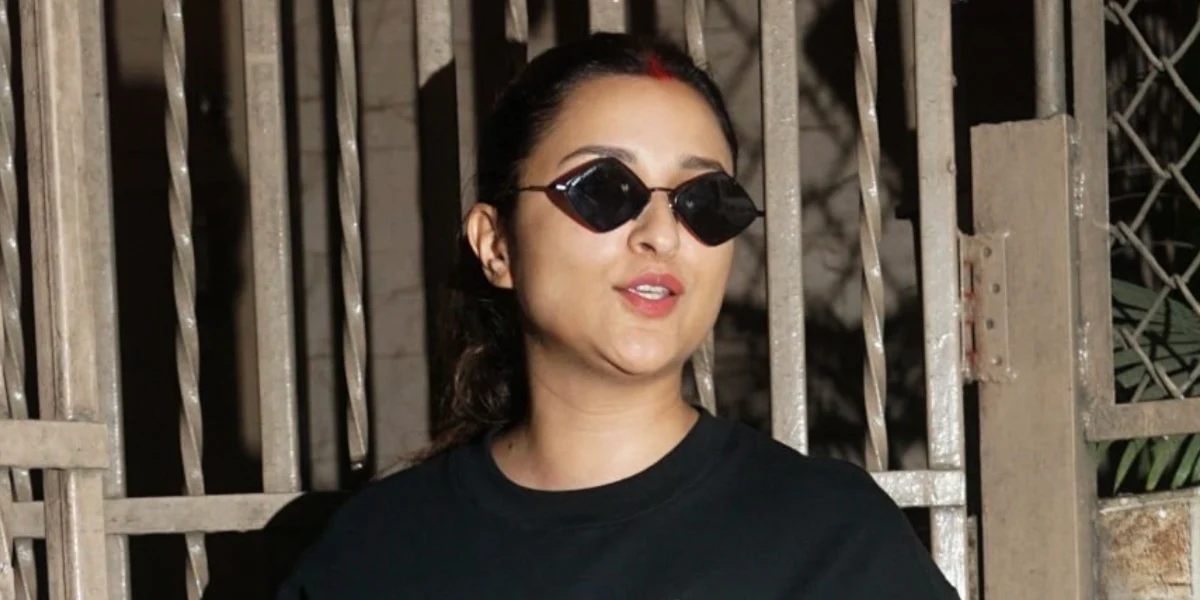 Saint Laurent Sun SL 302 Lisa 002 - As Seen On Karrueche Tran & Parineeti Chopra - Image 5