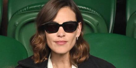 Saint Laurent Sun SL 534 Sunrise 001 - As Seen On Chris Brown & Alexa Chung - Image 5