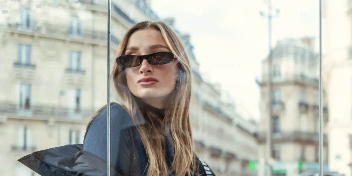 Saint Laurent Sun SL 557 Shade 001 - As Seen On Hailey Bieber & Usher - Image 40
