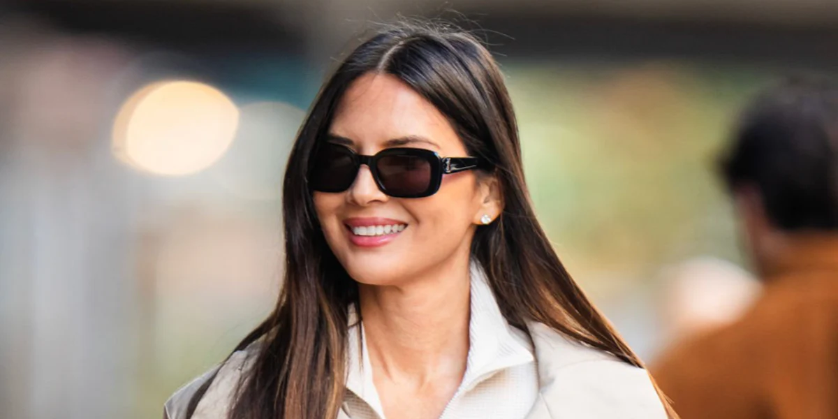 Saint Laurent Sun SL M130 001 - As Seen On Olivia Munn & Coleen Rooney - Image 4