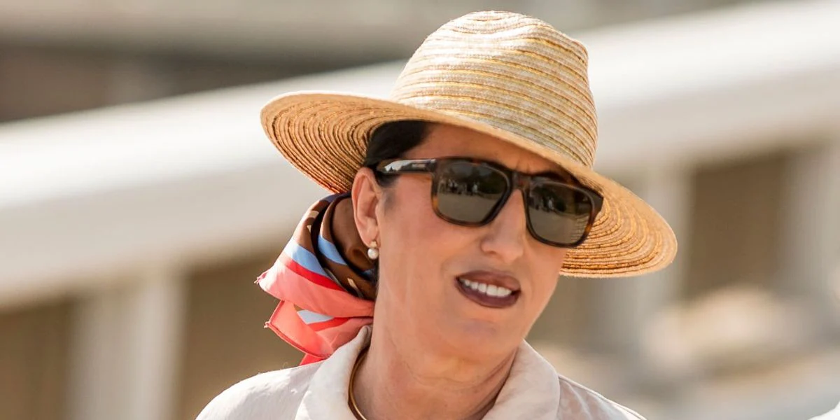 Saint Laurent Sun SL 558 012 - As Seen On Rossy de Palma & Carla Bruni - Image 4