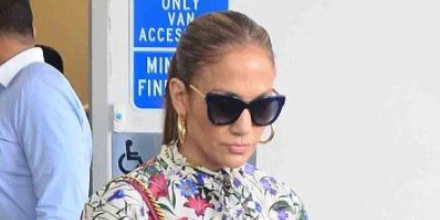 Thierry Lasry Sexxxy 384 - As Seen On Jennifer Lopez - Image 4