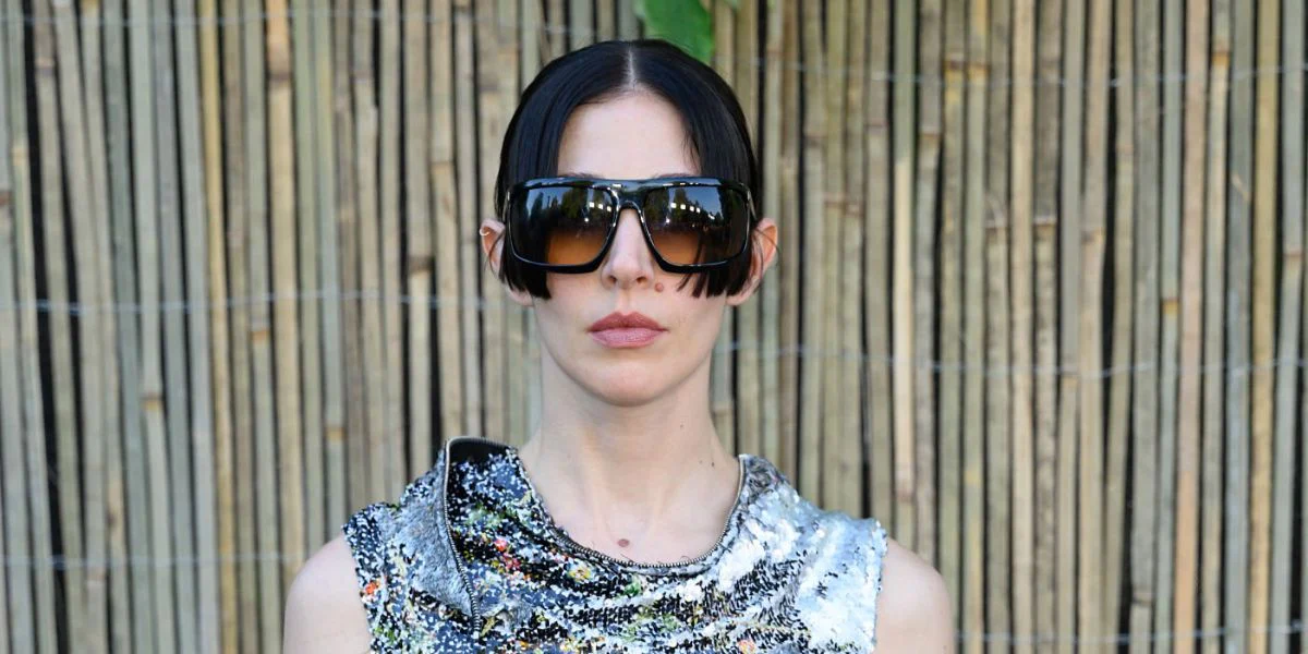Tom Ford Clint-02 TF1066 01B - As Seen On Isobel Richmond - Image 4
