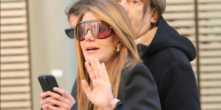 Tom Ford Rellen TF1093 01E Photochromic - As Seen On Jennifer Hudson & Dixie D'Amelio - Image 7
