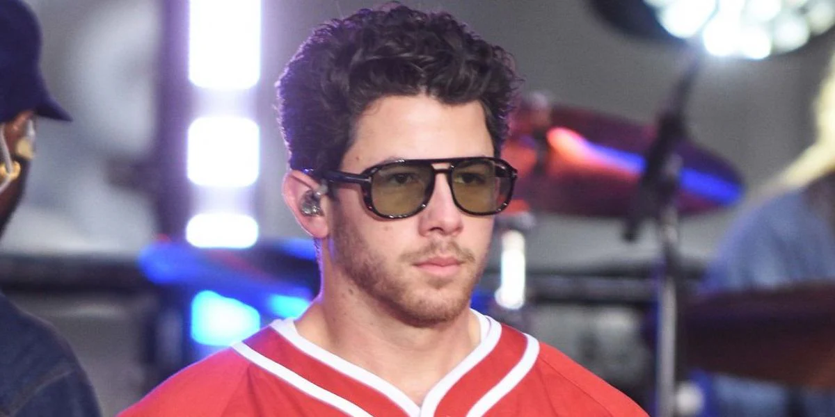 Tom Ford Rosco TF1022 52N - As Seen On Nick Jonas & Olivia Culpo - Image 4