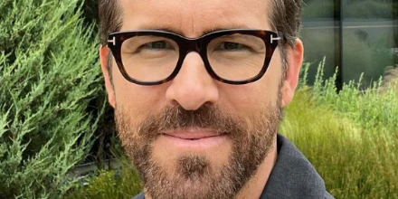 Tom Ford TF5886-B 052 Blue Control - As Seen On Ryan Reynolds - Image 4