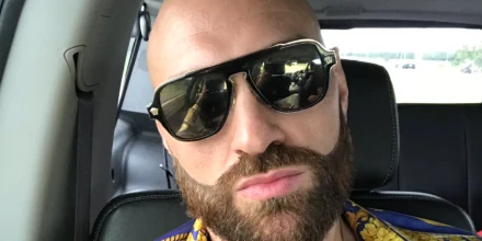 Versace Medusa Charm 2199 1002/81 Polarised - As Seen On Tyson Fury & Pankaj Tripathi - Image 4