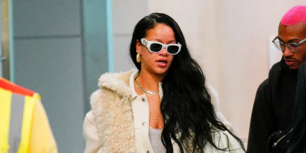 Versace 4361 401/87 - As Seen On Rihanna & Justin Bieber - Image 4